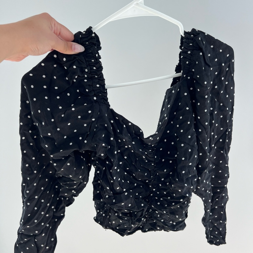 Polka dot crop top, ruched